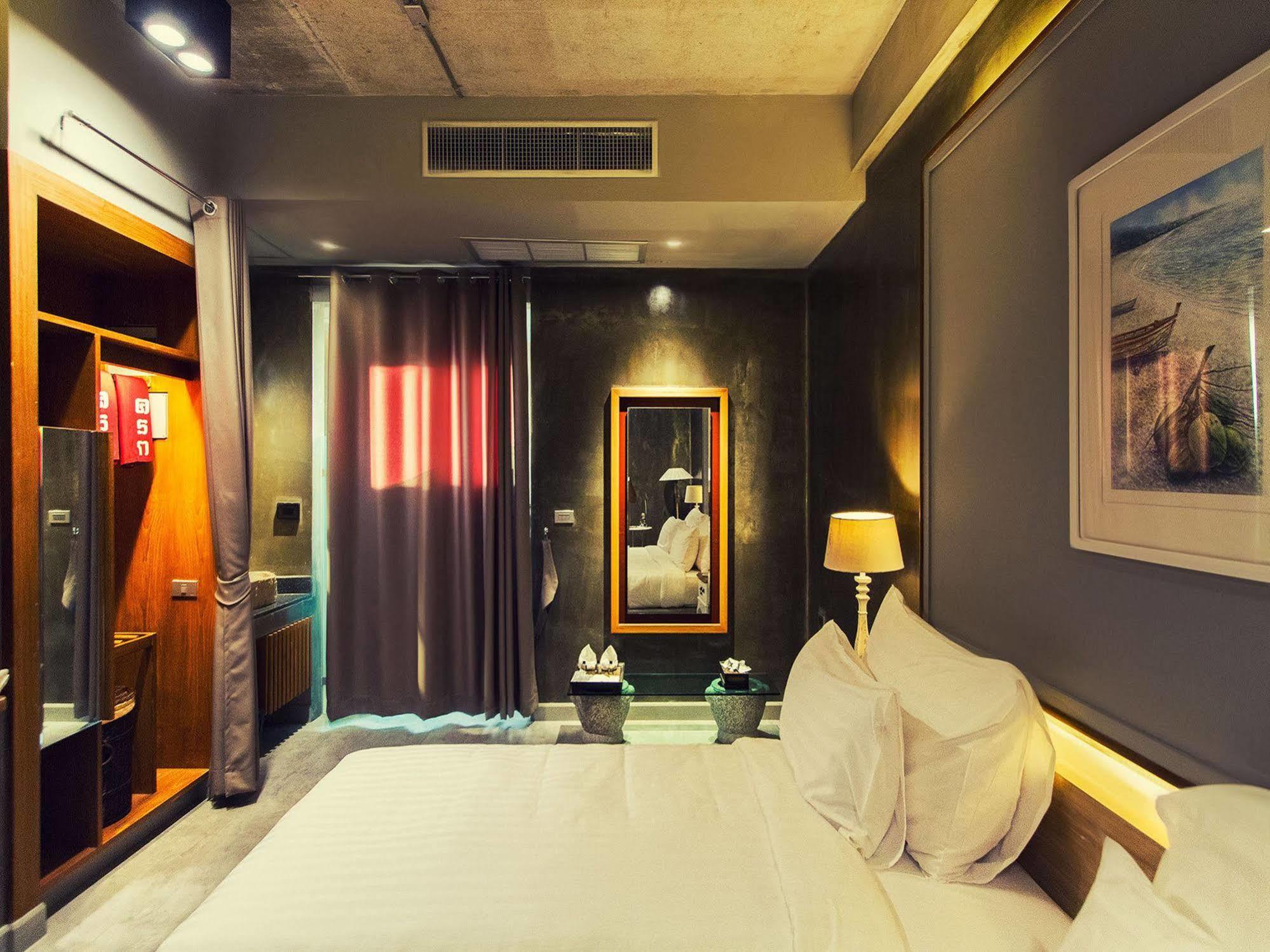Kroque Boutique & Bistro Ang Sila Dış mekan fotoğraf